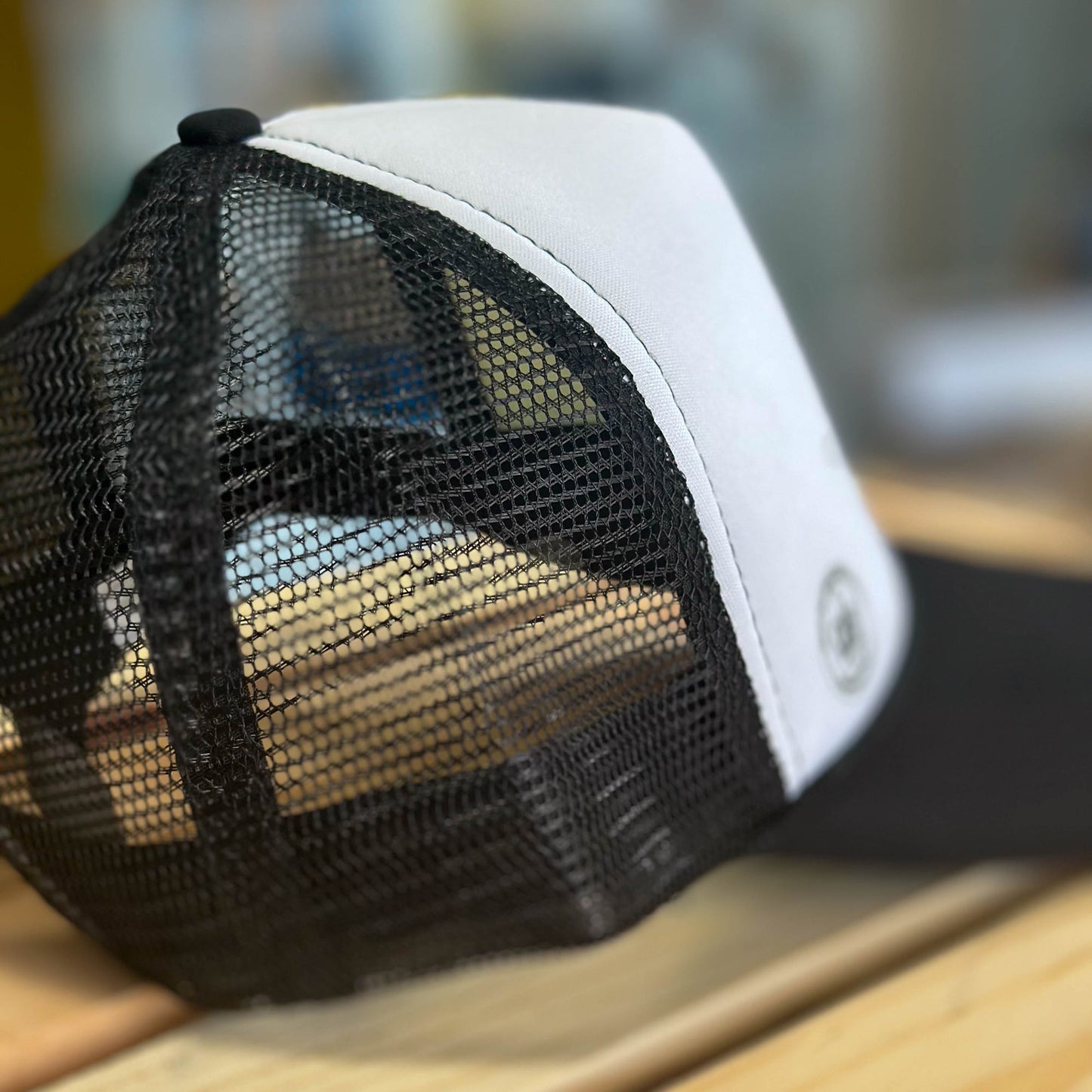 Surfer trucker hat - Help MAUI