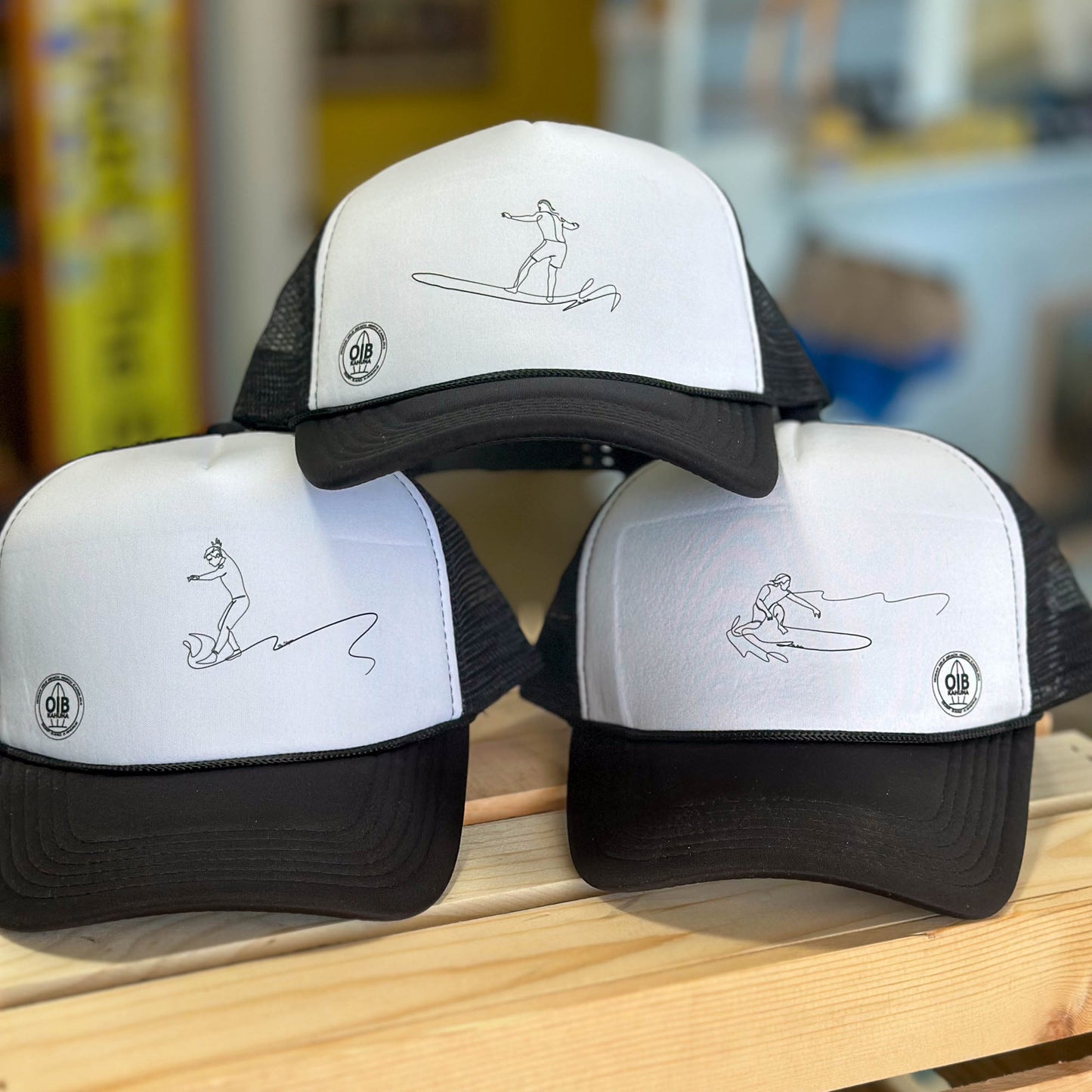 Surfer trucker hat - Help MAUI