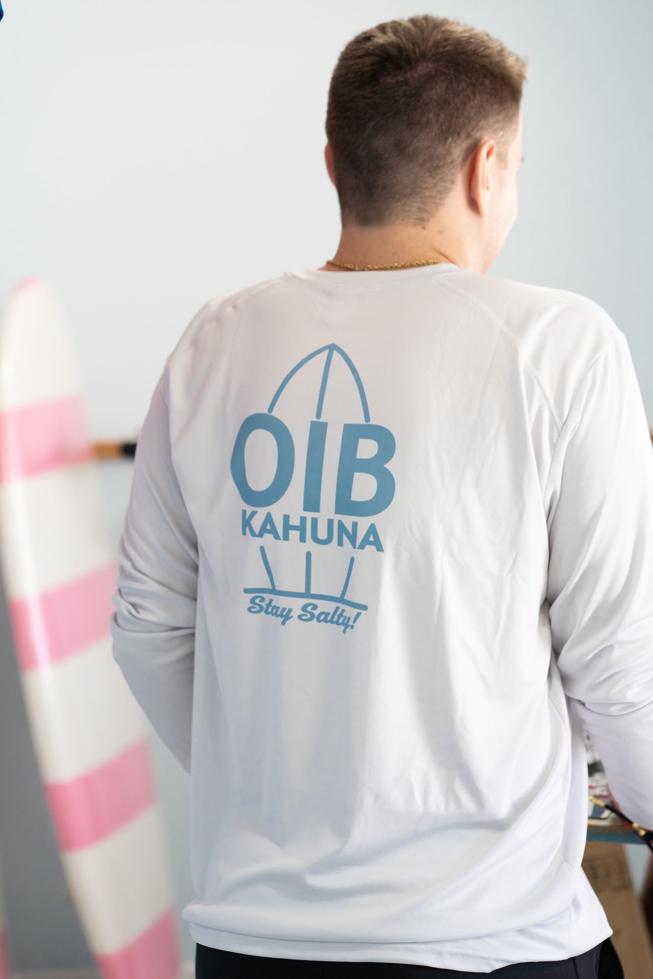 UPF50+ Performance Tee - Surfboard logo